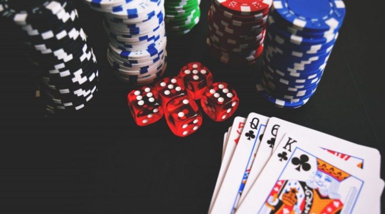 The Secret For Online Casino Revealed In Easy Steps