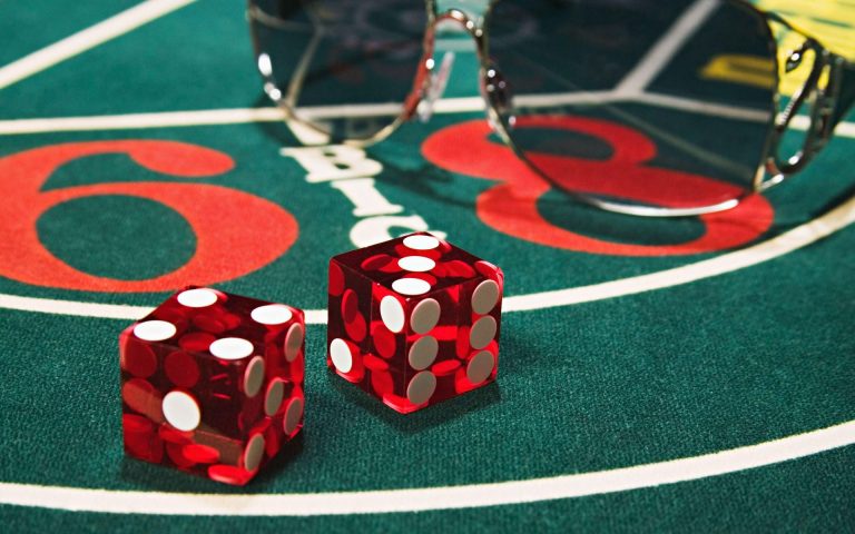 Ten Key Tactics The Pros Use For Casino